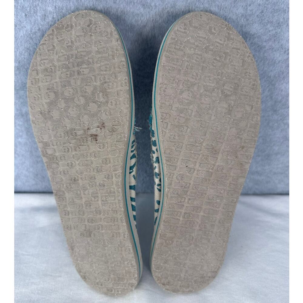 SANUK Woman's sz 7 Canvas Slip On Beach Summer Shoes Animal Print Surfer Teal - Picture 4 of 7